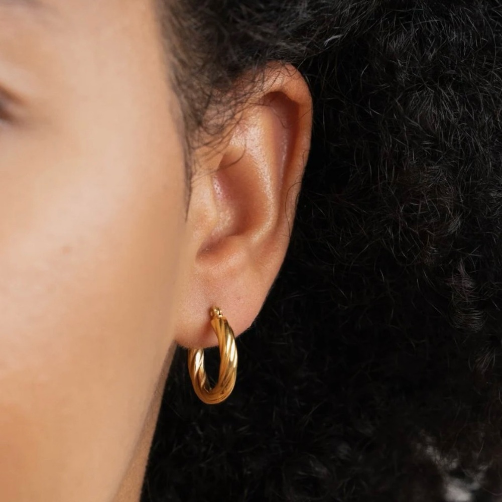 18k Gold Plated Twisted Rope Hoop Earrings